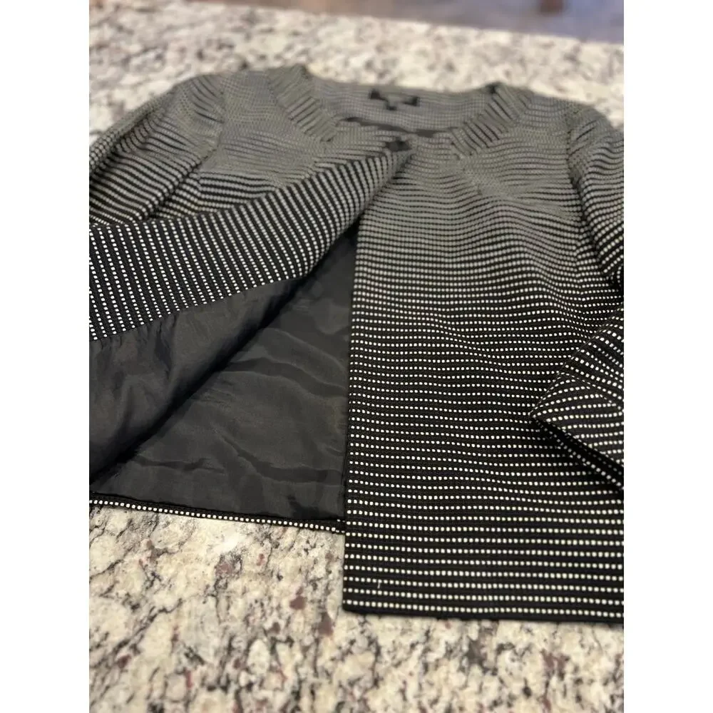 Talbots cropped polka dot blazer jacket size 14 3/4 sleeves black and white - Picture 6 of 12